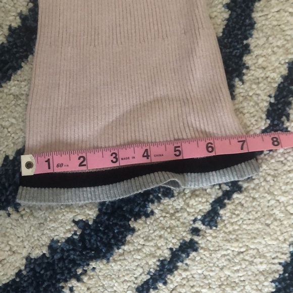 🆕Guess Long Bell Sleeve Sweater NWT - Picture 9 of 10